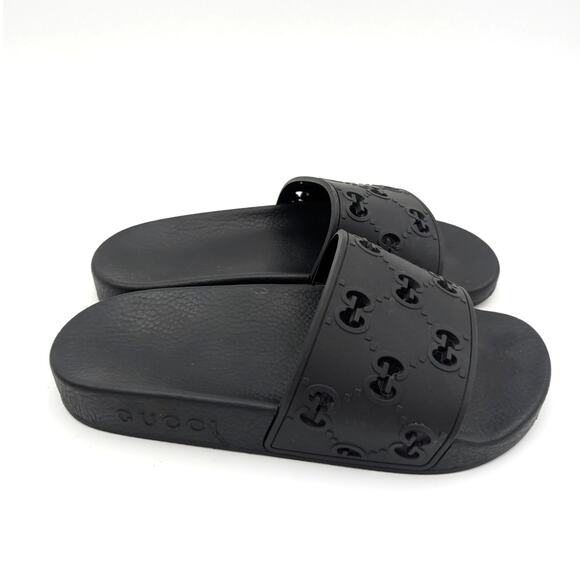 Gucci Black Rubber GG Laser Cut Pool Slide Sandals Unisex Size US W6 EU37 - Picture 2 of 11